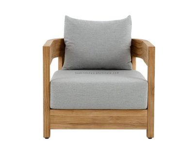 teak outdoor lounge chair